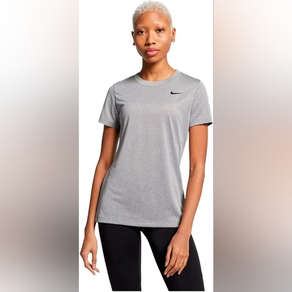 Nike Tops - Nike Women's Grey T-Shirt Size M